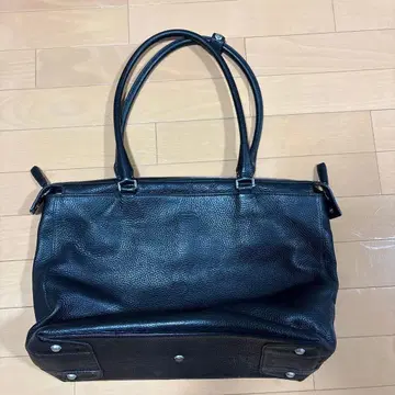 FUJITAKA 블랙 가죽 토트백