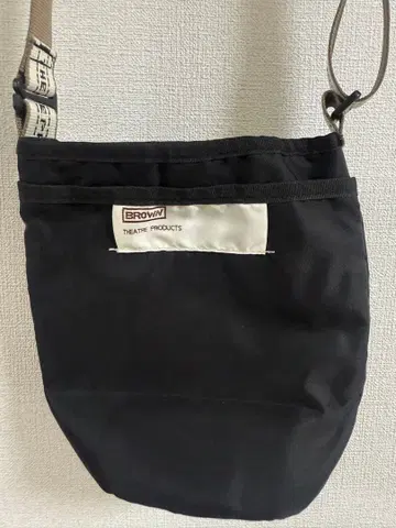 새상품급 BROWN THEATRE PRODUCTS 숄더백 블랙
