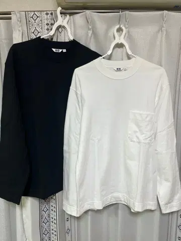 UNIQLO U 크루넥 티셔츠 화이트 블랙 2장 세트