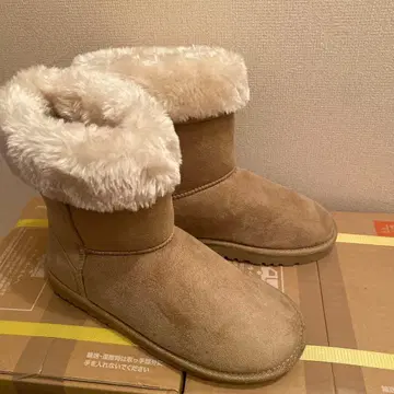 어그 부츠 베이지 접이식 퍼 포함