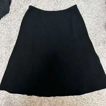 에포카 니트 스커트 블랙 플레어 스커트 40 사이즈