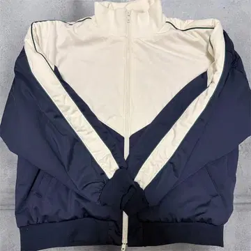 니코앤드*충전솜 트랙 자켓*nico and -