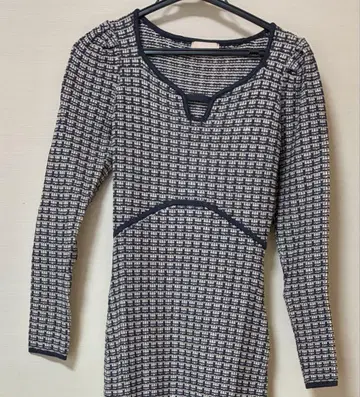 리젝시 바이컬러 트위드 니트 원피스 블루