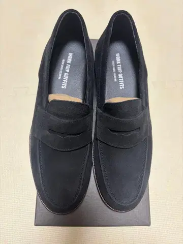 [ 새상품 ] 블랙 스웨이드 로퍼 사이즈 8