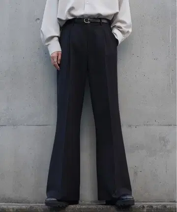 [ cussil ] TR 스트레치 루즈 실루엣 하이웨스트 플레어 팬츠