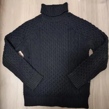 [두꺼운 케이블] TOMORROWLAND 울 100% 터틀