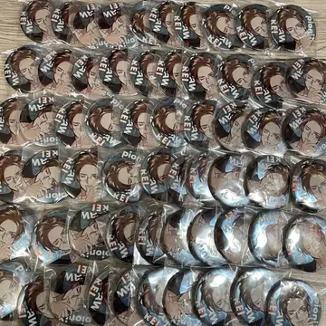 스기카와 레이 신규 의상 캔뱃지