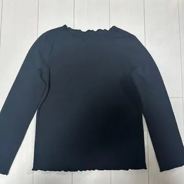 archive 시어 컷소 멜로우 넥 상의 다크웨어