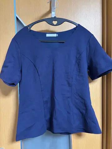 새상품 overE V넥 티셔츠 2021SS (안감 없음) 90 네이비