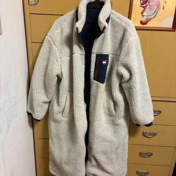 TOMMY JEANS 보아 자켓 크림색