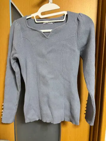 OverE 오버이 소매 펄 V넥 패널 니트 90