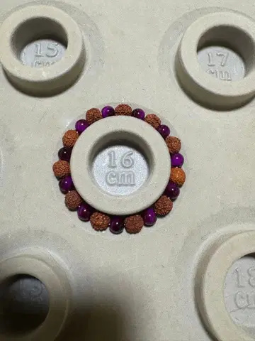 루드라크샤 보리수와 퍼플 타이거 팔찌 16cm