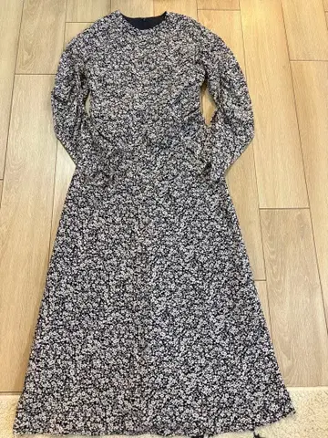 최종 가격 EMMEL REFINES 꽃무늬 긴팔 맥시 원피스