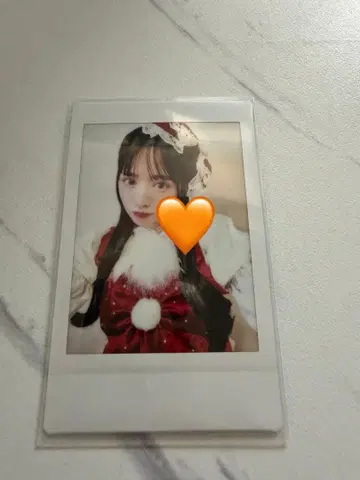 FRUITS ZIPPER 진세이 스즈카 크리스마스 프린트 폴라로이드