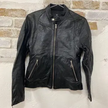 새상품급 양가죽 beauty & youth 블랙 가죽 싱글 라이더 자켓