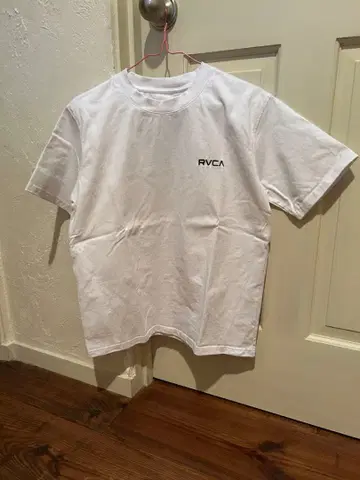 RVCA 화이트 T셔츠 백 프린트