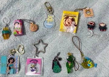 디즈니 가챠가챠 디즈니 스토어 묶음 판매