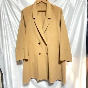 플라주 Plage 베이지 여성용 긴팔 가을/겨울 새상품급 코트