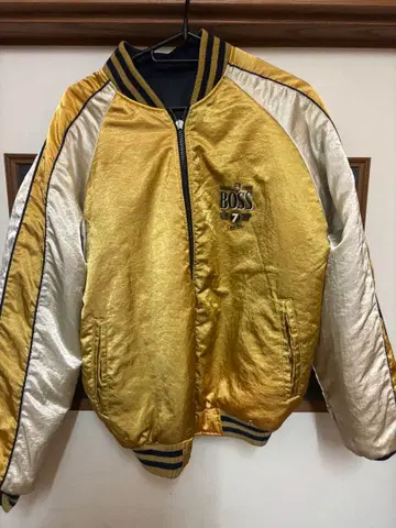 SUNTORY BOSS 보스점 금의 boss 바시티 자켓 리버서블