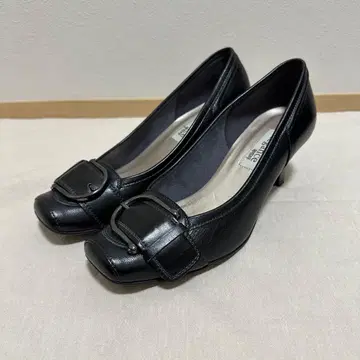elegance 히미코 버클 블랙 펌프스 23
