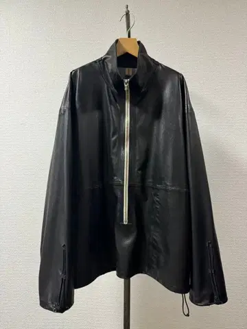 barbell object leather hn top