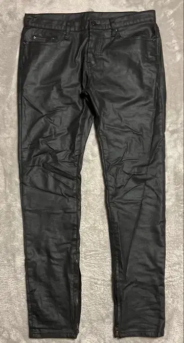 mnml 블랙 스키니 팬츠