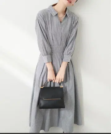 내추럴 꾸뛰르 스키퍼 옷깃 5부 소매 원피스 스트라이프