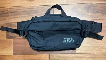 MYSTERY RANCH 블랙 바디백 풀문