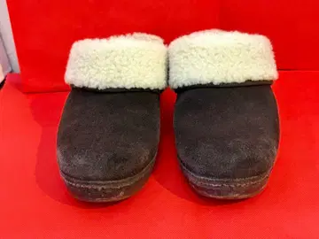 크록스 사라 w8 스웨이드, 인조 모피 클로그 24cm [ 단종 ]