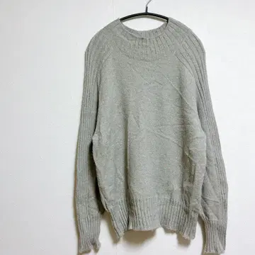 그레이 라운드넥 니트 [M] 라메 있음
