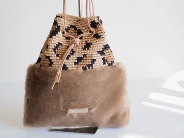 [ 새상품급 ] BEYOND THE REEF 코르돈 레오파드 퍼 백