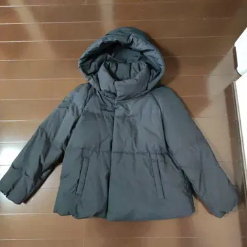 다운 자켓 로페피크닉 M 사이즈