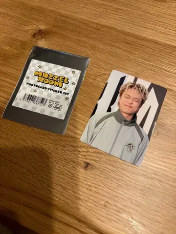 MAZZEL 마제베야 타쿠토 포토 카드