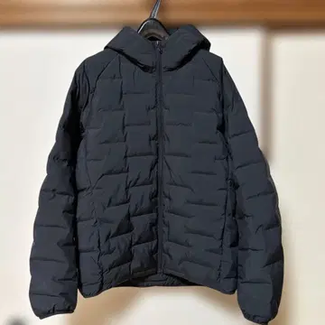 유니클로 퍼프 테크 후드티 XL