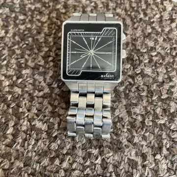 axcent 레트로 손목시계