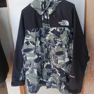 THE NORTH FACE 카모플라쥬 GORE-TEX 마운틴 라이트 자켓