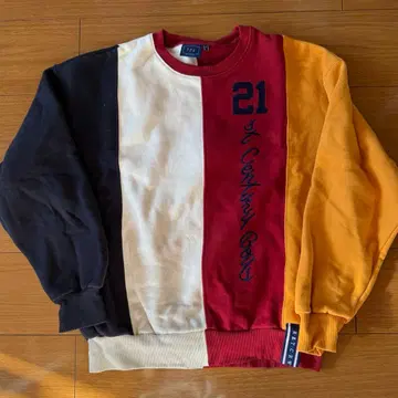 ROMANTIC CROWN 트레이닝복