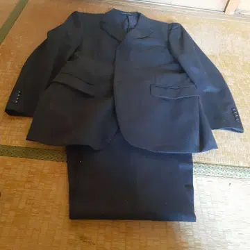 에밀리오 로마냐 블랙 비즈니스 정장