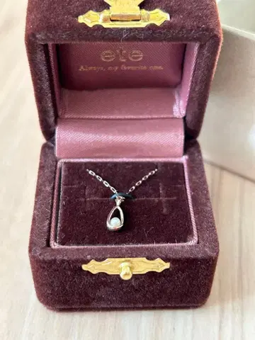 ete 펄 장식 핑크 골드 목걸이