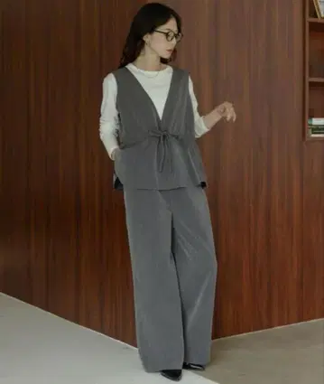 UR 서니 라벨 페플럼 올인원 SIZE 38