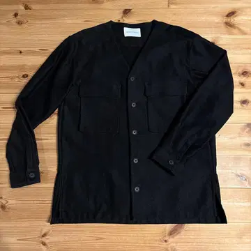 ADAM ET ROPE 블랙 노카라 자켓