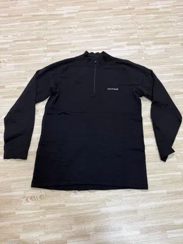 몽벨 하프 지퍼 긴팔 티셔츠 XL 블랙