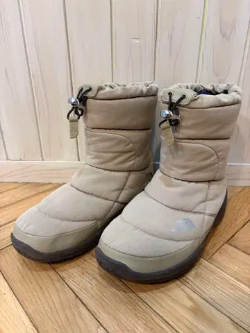 THE NORTH FACE 방한 부츠 베이지 어스 컬러