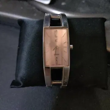 XC 쿼츠 손목시계 실버 핑크 다이얼 박스 포함