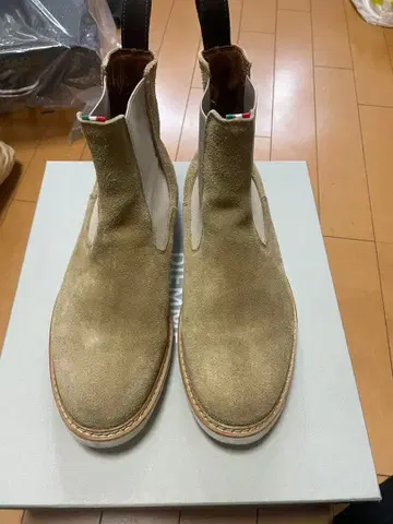 디에메 스웨이드 사이드 고어 슈즈