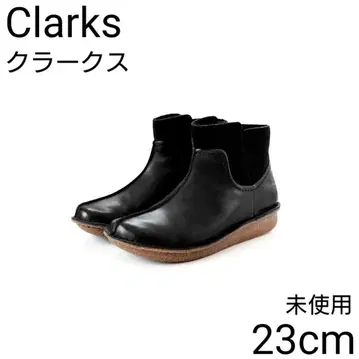 미사용 하자품 클락스 퍼니 미드 사이드 지퍼 부츠 디저트 트렉