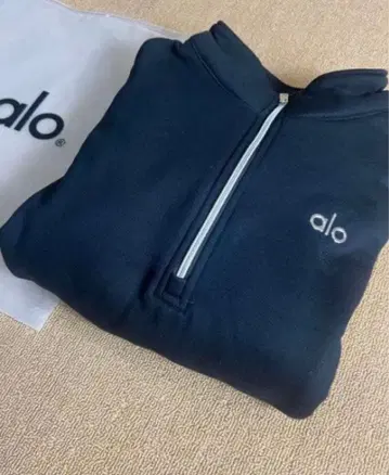 ALO YOGA 집업 트레이닝복 맨투맨 블랙 alo yoga