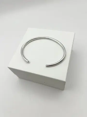 ete 에테 실버 뱅글 925 각인 있음 심플 팔찌 새상품급