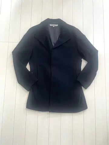 사용 5회 정도 KATHARINE HAMNETT XL 블랙 코트