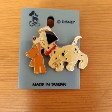 디즈니 달마시안 핀 배지